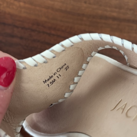 Jack rogers size 7.5 - Picture 3 of 5